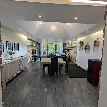 Ferienhaus Chaleureux Avec Terrasse, Proche Sentiers De Randonnee, Equipements Inclus, A 30min De Saint-die - Fr-1-589-381