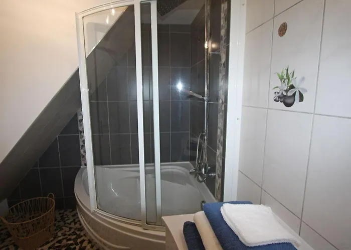 Chaleureux Avec Terrasse, Proche Sentiers De Randonnee, Equipements Inclus, A 30min De Saint-die - Fr-1-589-381 Le Saulcy